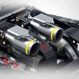 Ferrari 296 en briques 1:8 – gros plan sur le moteur V6 hybride détaillé