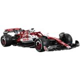 CaDA Alfa Romeo F1 C42 2022 en briques 1:8 modèle complet vue d’ensemble