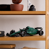 British Racing Green F1 AMR25 en briques 1:8 – Boîte et packaging du set 1960 pièces | TrackBricks