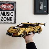 Porsche GT3 Gold Edition en briques 1:8 – Boîte et packaging du set 3824 pièces | TrackBricks