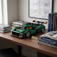 Peugeot Le Mans en briques 1:8 – vue principale du prototype d'endurance sur fond épuré