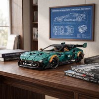 Aston Martin Vulcan en briques 1:8 – vue principale de la supercar noire sur fond épuré