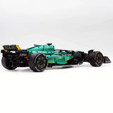 Aston Martin F1 AMR25 en briques 1:8 – vue plongeante montrant le plancher aérodynamique