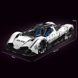Devel Sixteen V16 en briques 1:8 – gros plan sur le moteur V16 quad-turbo détaillé