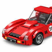Classic Italian GT 250 mini — Small Angle JD134 — Détail avant